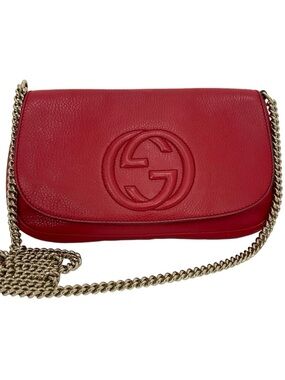 Gucci Red SoHo Chain Crossbody Bag